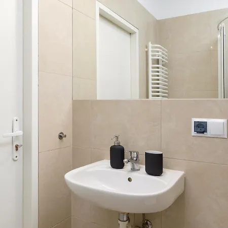 Old Town - With Ac - Dluga 65 Apartman