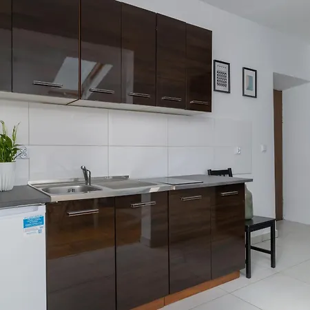 Апартаменты Misty Blue Stay-Studio With Ac-Old Town